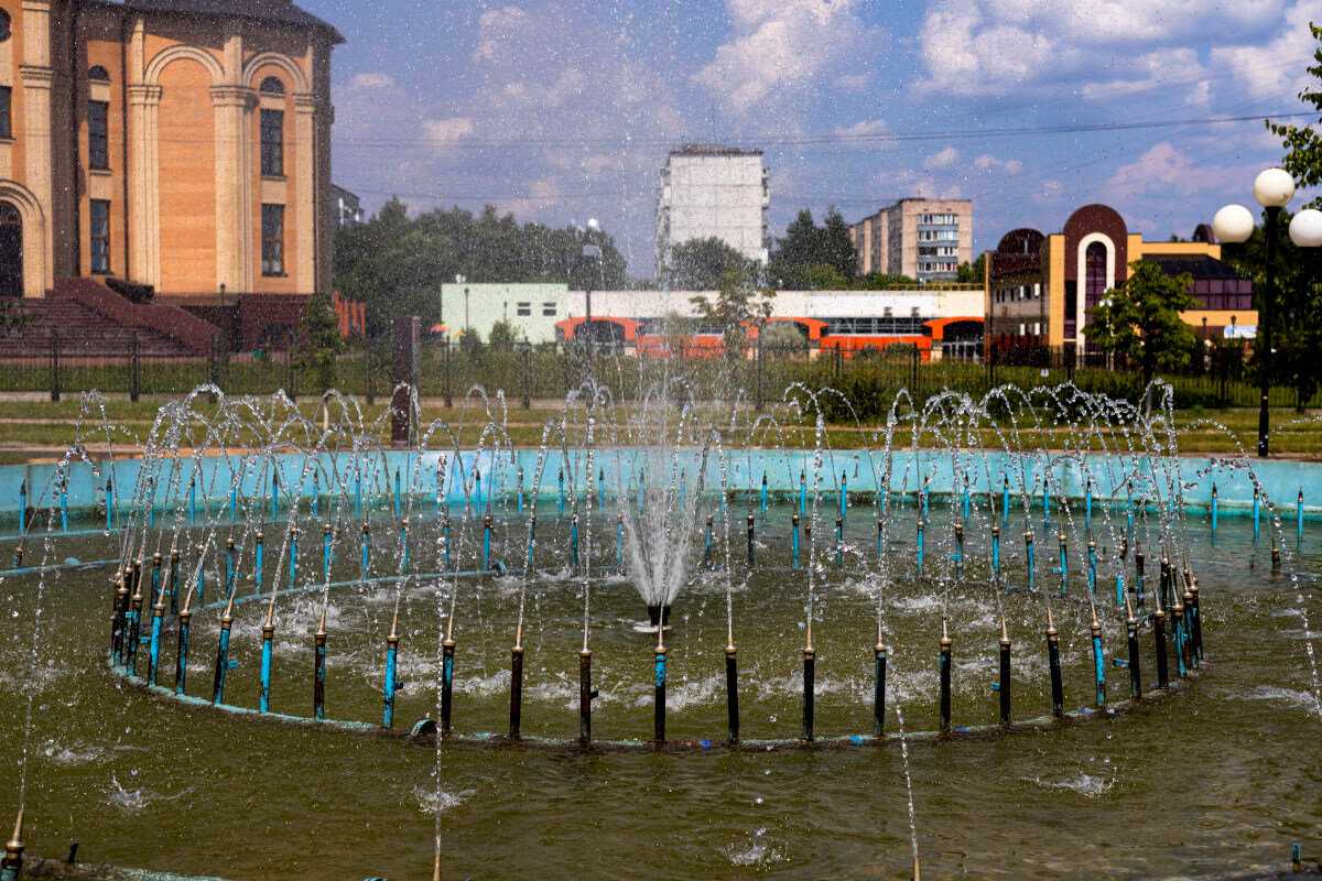Городской фонтан - Александр 