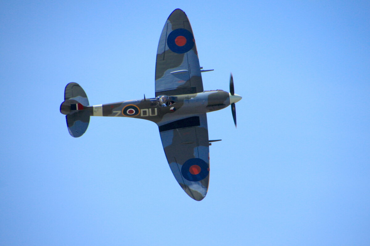 SUPERMARINE SPITFIRE MK.VC. - Sergey Krivtsov