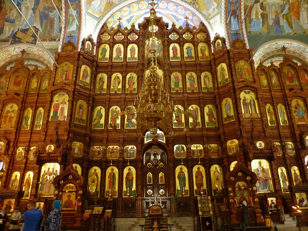 Иконостас Александро-Невского Новоярмарочного собора - Лидия Бусурина