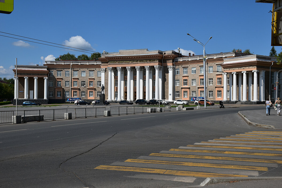 Прогулка по Уфе, 1. - Александр 