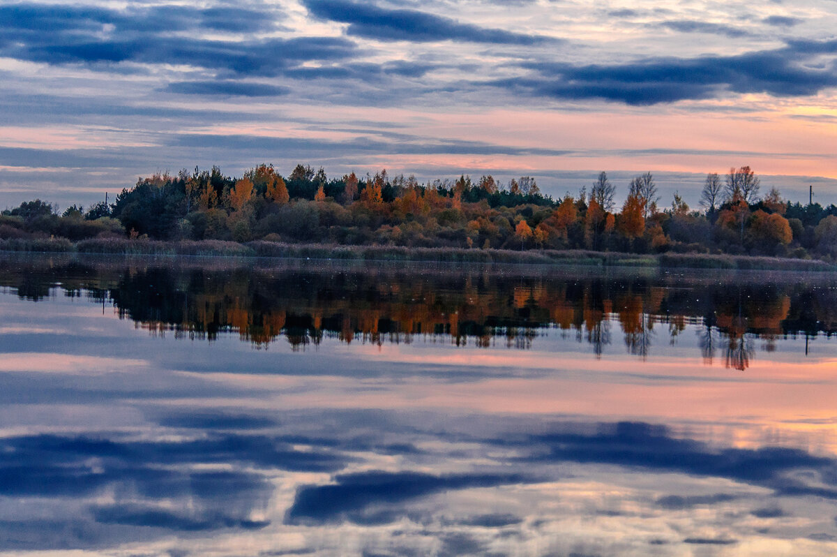 Шумилинское озеро в октябре - Анатолий Клепешнёв