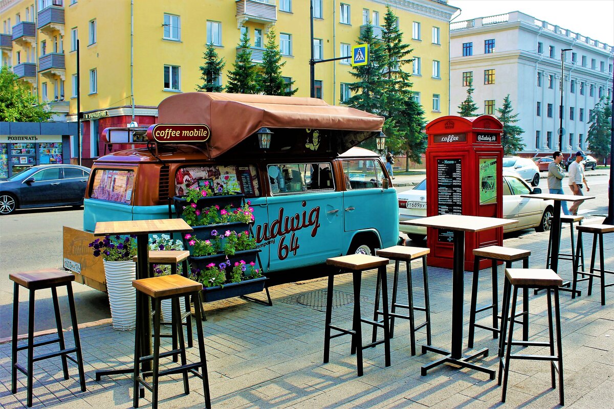 Уличная кофейня - Василий 