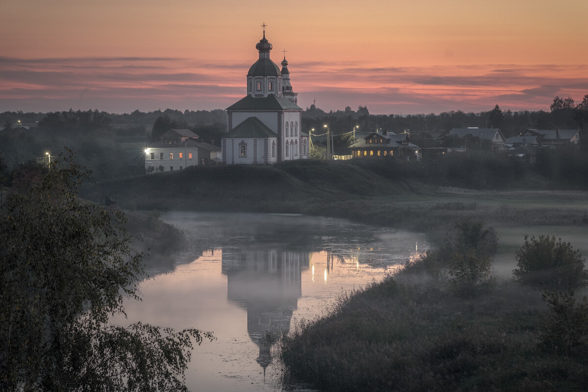 Ильинская церковь на закате - Fuseboy 