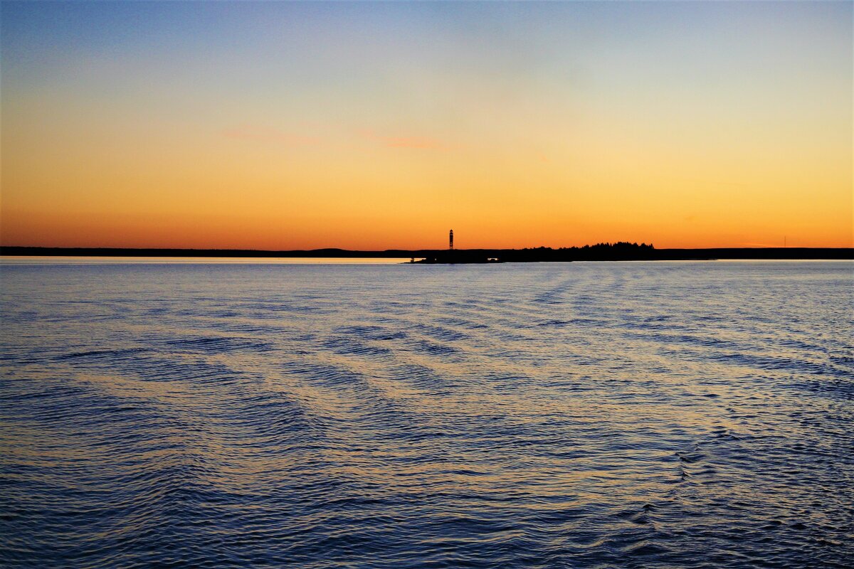 Закат над Ладожским озером - Елена Даньшина