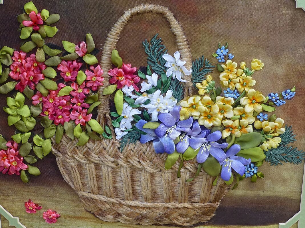 Корзинка с цветами - Лидия Бусурина