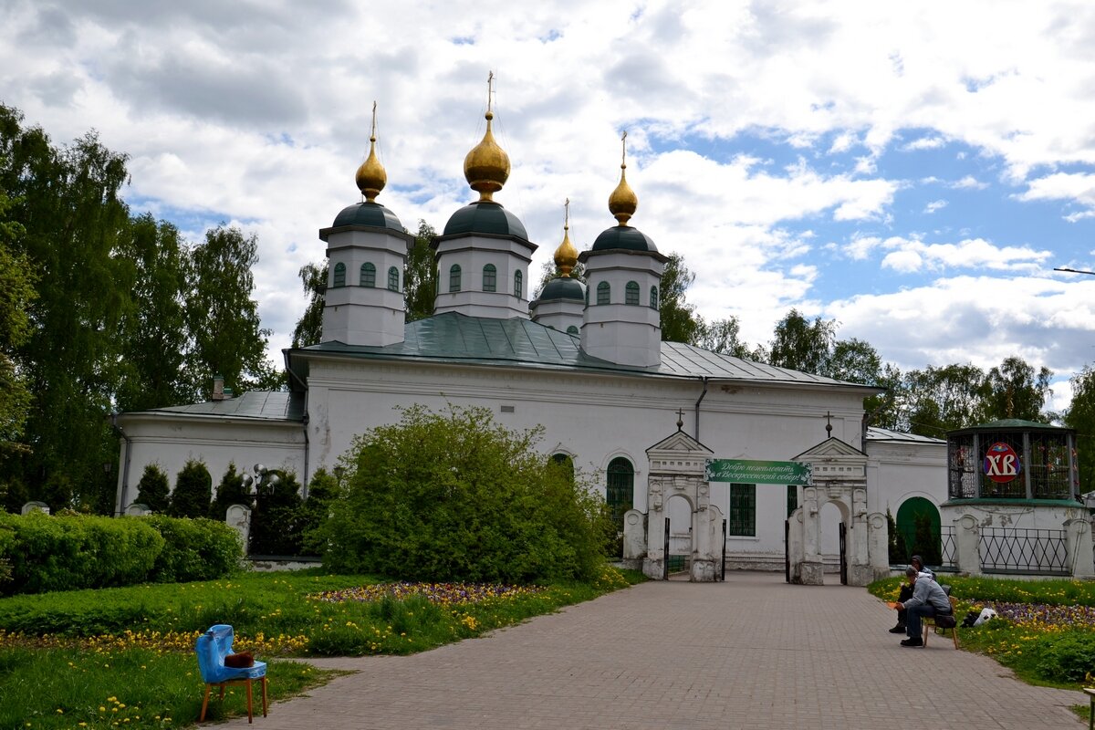 Пр. Воскресенский (Советский). Первый храм. - Виктор Осипчук