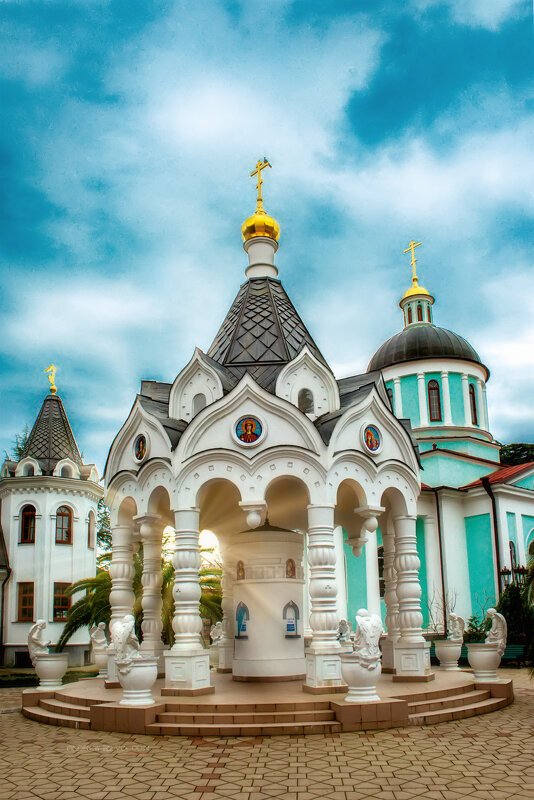 На территории Храма. г.Сочи - Андрей Володин