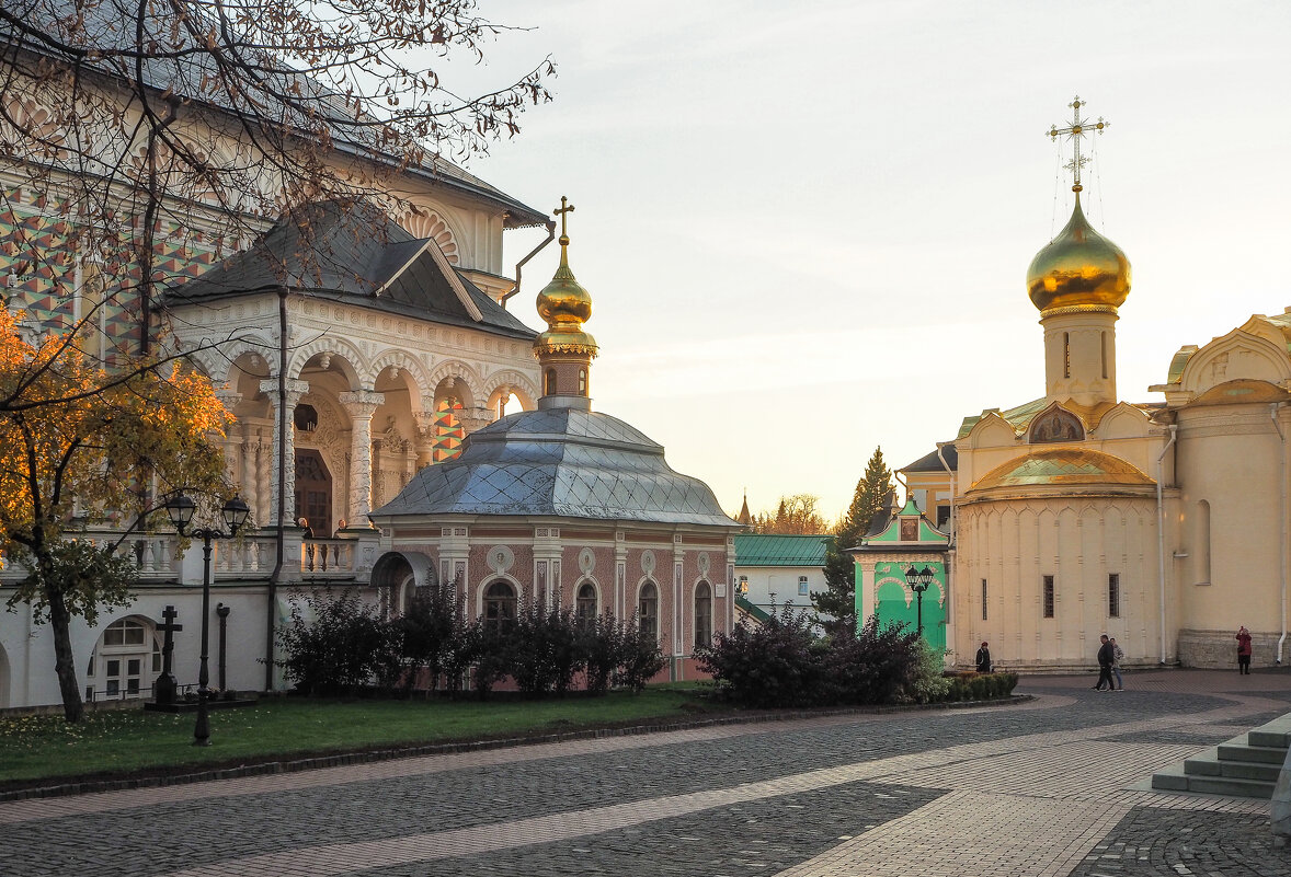 В Троице Сергиевой Лавре - юрий поляков