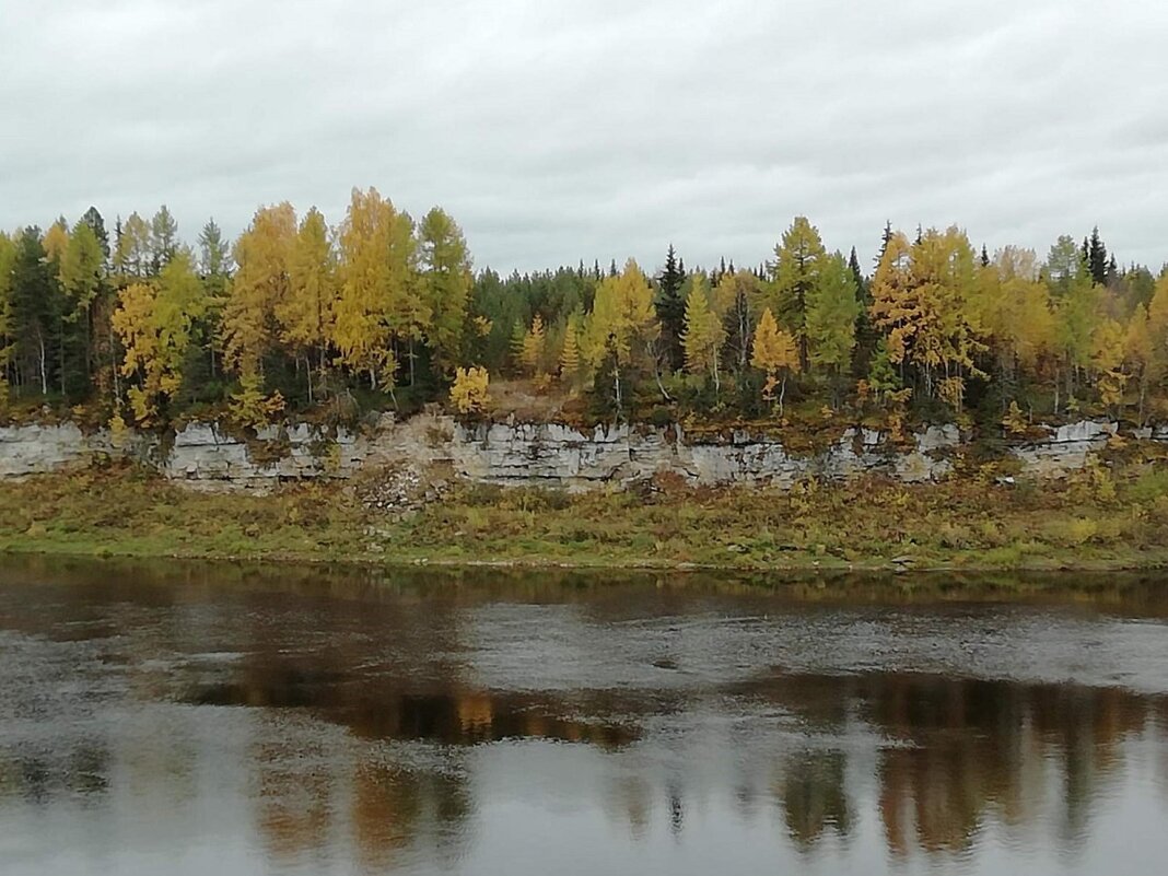Уникальный водоем, под названием «Пинега» находится в Архангельской области. - ЛЮДМИЛА 