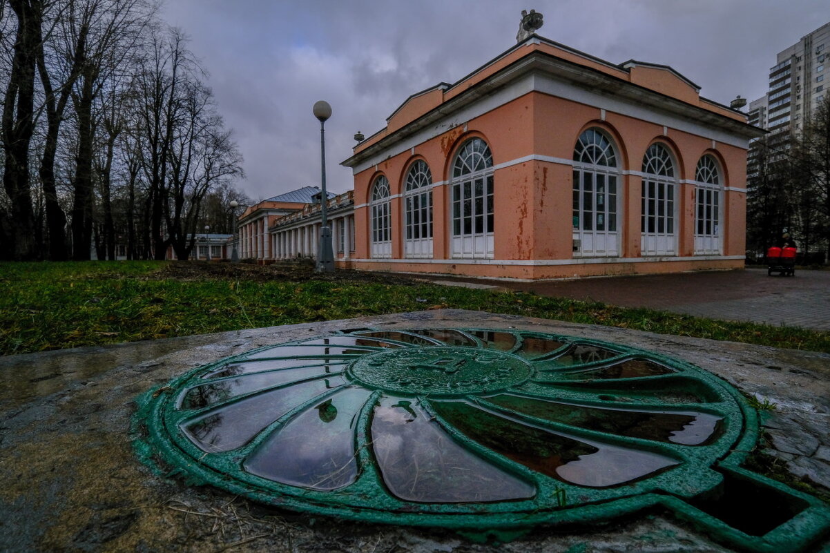 Усадьба Воронцова в парке Воронцова - Георгий А