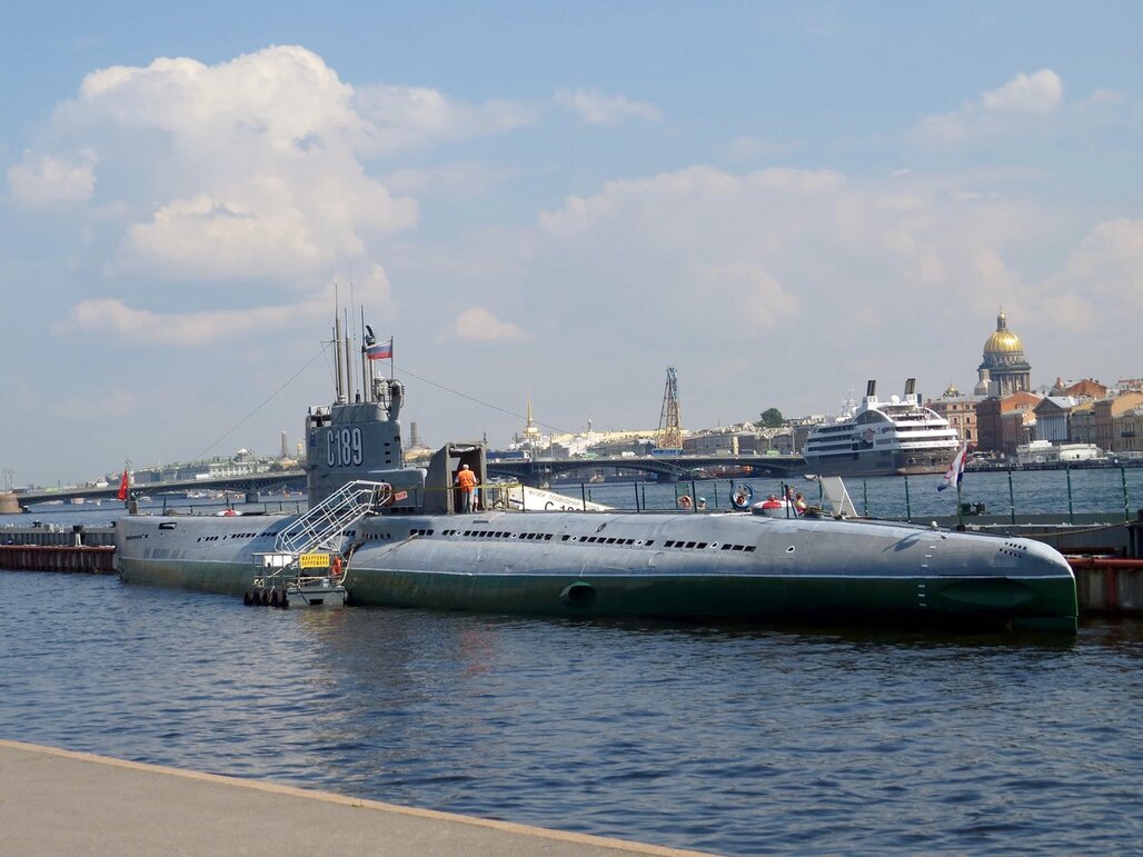 Музей "Подводная лодка" на Неве - Вера Щукина