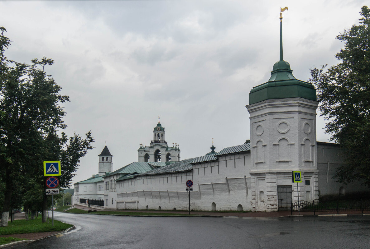 Спасо-Преображенский монастырь - Сергей Лындин