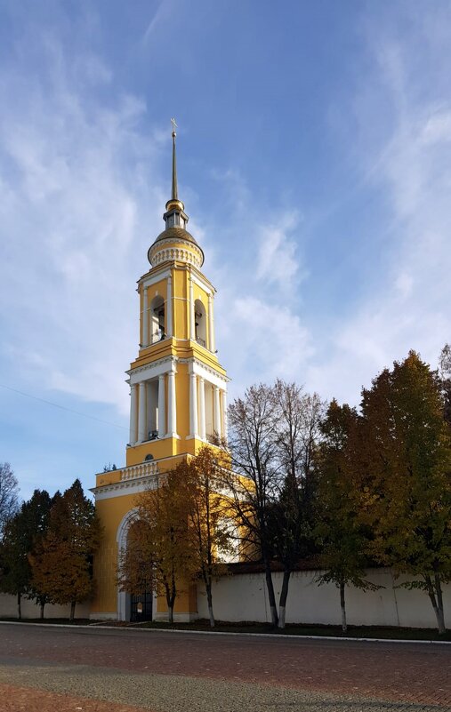 Колокольня. Ново-голутвин женский монастырь - Galina Solovova