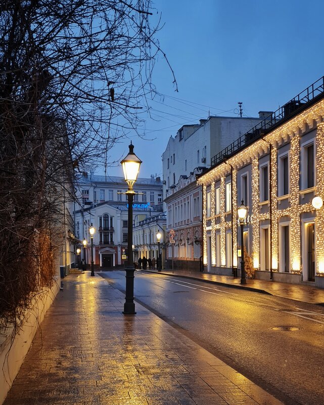 Москва. Вознесенский переулок. - Надежда Лаптева