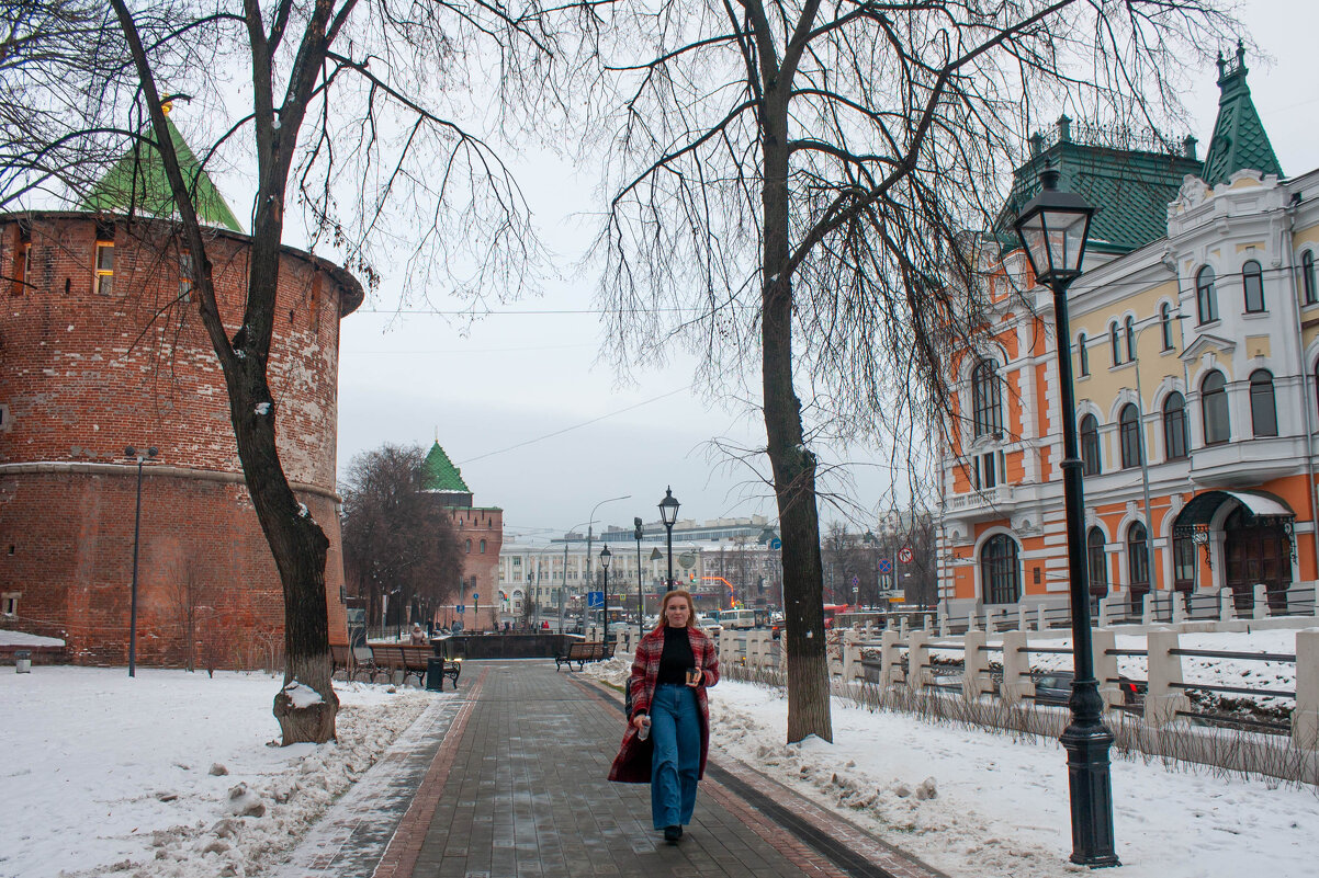 Незнакомка из Нижнего Новгорода - Руслан Веселов