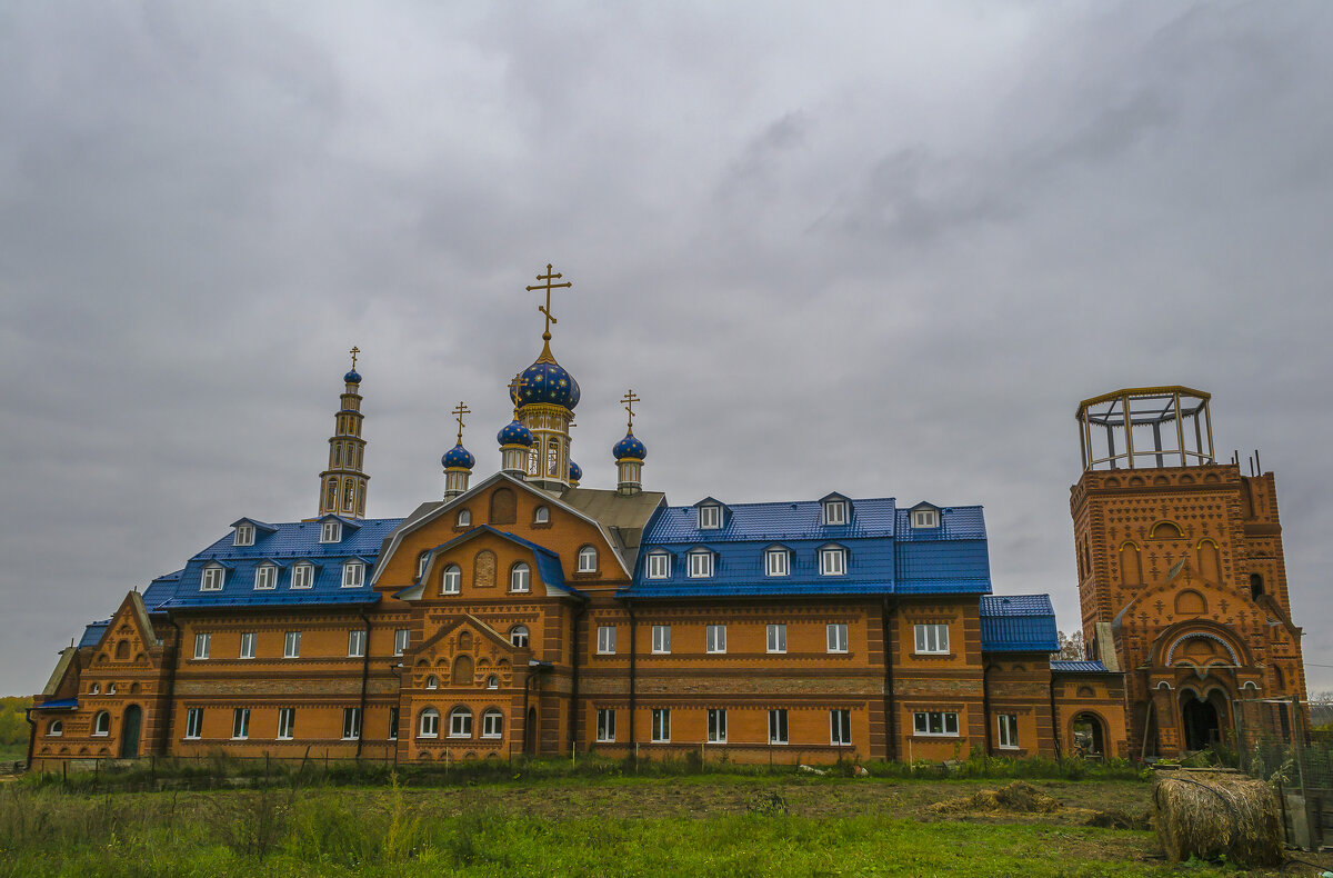 Вот это монастырь отгрохали - Сергей Цветков