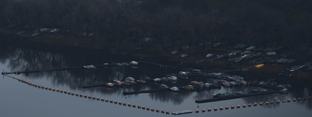 Лодочная стоянка на Выдубечском озере, Киев - Олег 