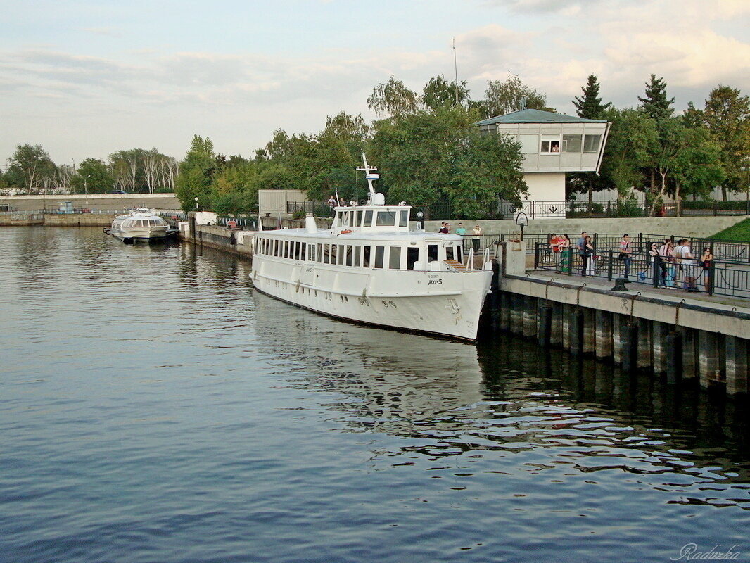 Речное пассажирское судно МО-5 - Raduzka (Надежда Веркина)