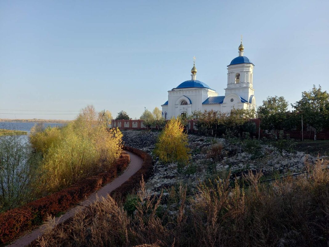 Казанский храм над Волгой - марина ковшова 