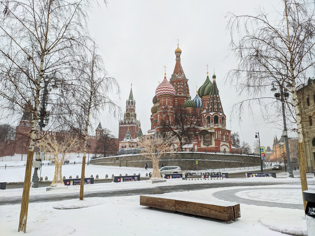 Храм Покрова Пресвятой Богородицы или святого Василия блаженного. - Andrew 