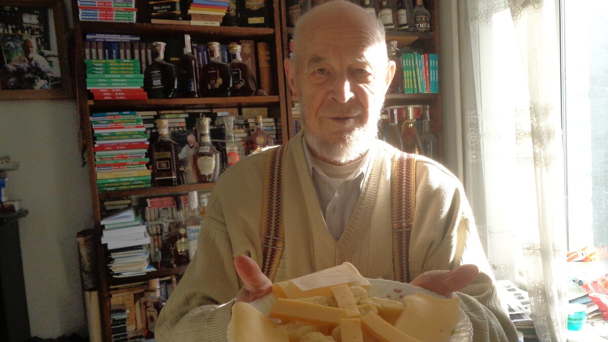 20 января — всемирный день любителей сыра. - Alex Aro Aro Алексей Арошенко