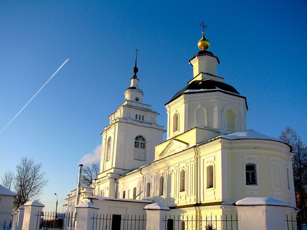 Церковь Покрова Пресвятой Богородицы в Рузе - Людмила Смородинская