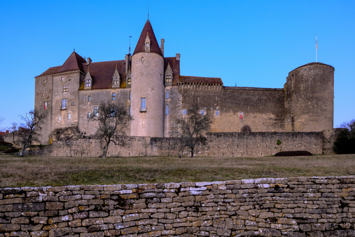 Замок Шатонёф (Chateauneuf) (3) под вечер уже - Георгий А