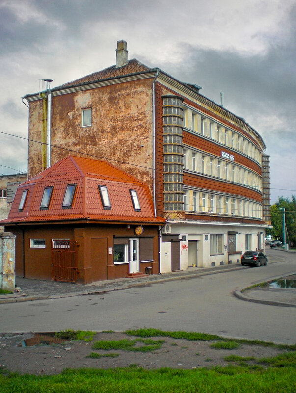 Административное здание Отто Брауна в Кёнигсберге - Сергей Карачин