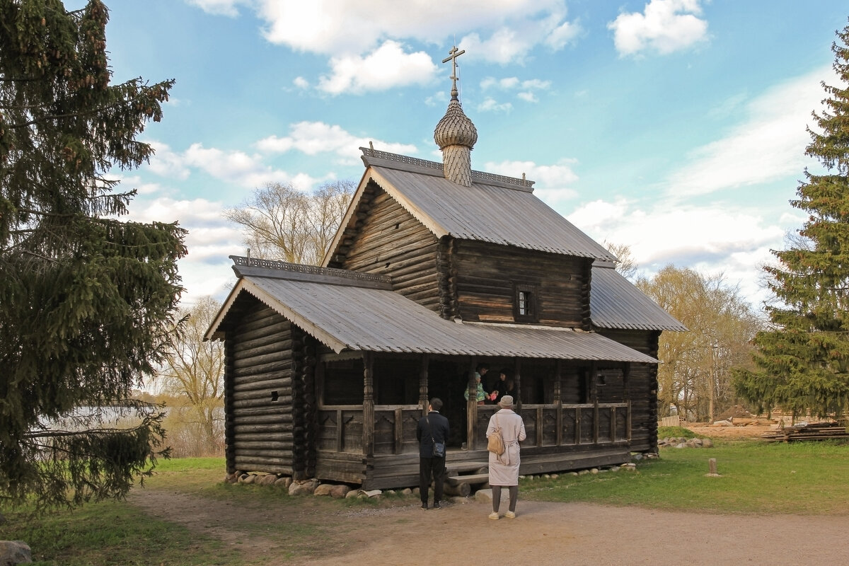 Храм Успения Богородицы 1699 года из села Никулино - skijumper Иванов
