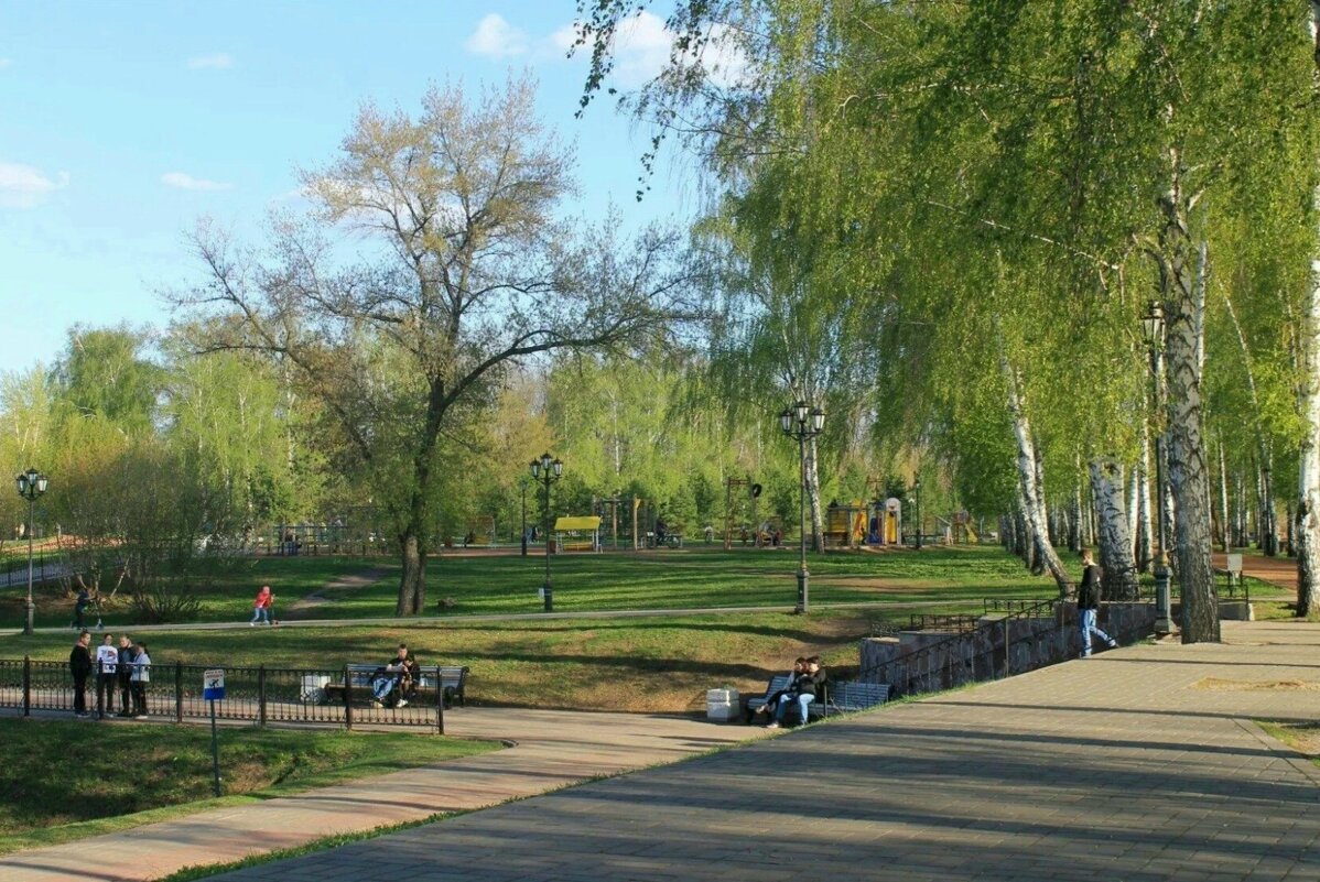 В городском парке - Горкун Ольга Николаевна 