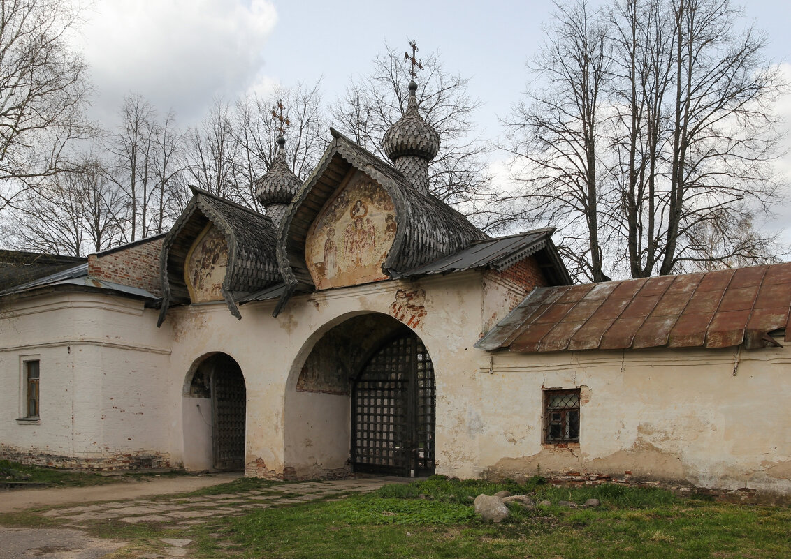 Ворота Знамеского собора в Новгороде - skijumper Иванов