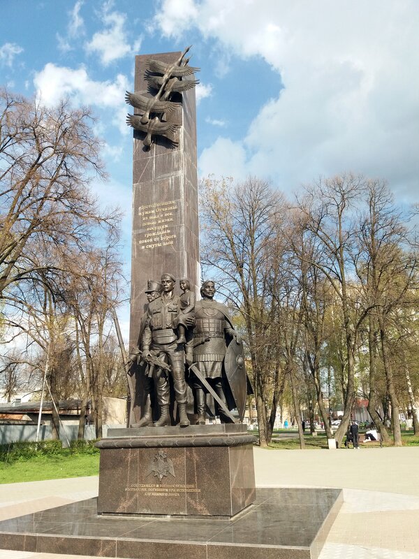 Памятник сотрудникам и военнослужащим росгвардии,погибшим при исполнении служебного долга - Galina Solovova