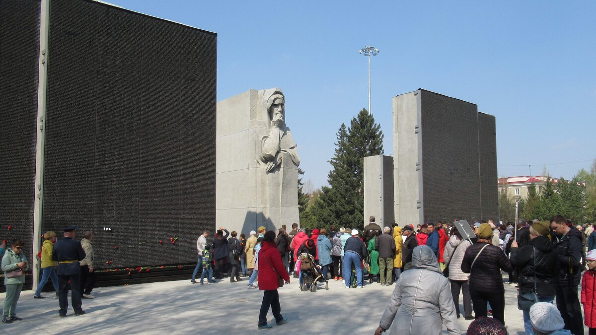 Монумент Славы - Андрей Макурин