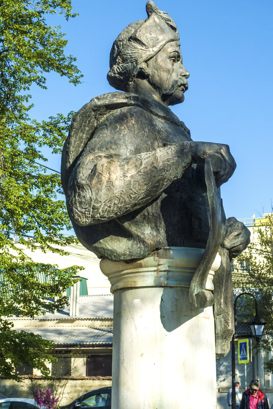 Памятник  Богдану  Хмельницкому - Валентин Семчишин
