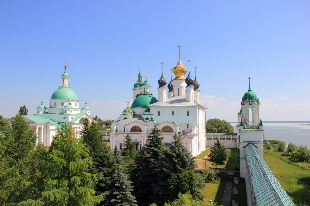 Спасо-Яковлевский Димитриев мужской монастырь в Ростове Великом - Евгений Корьевщиков