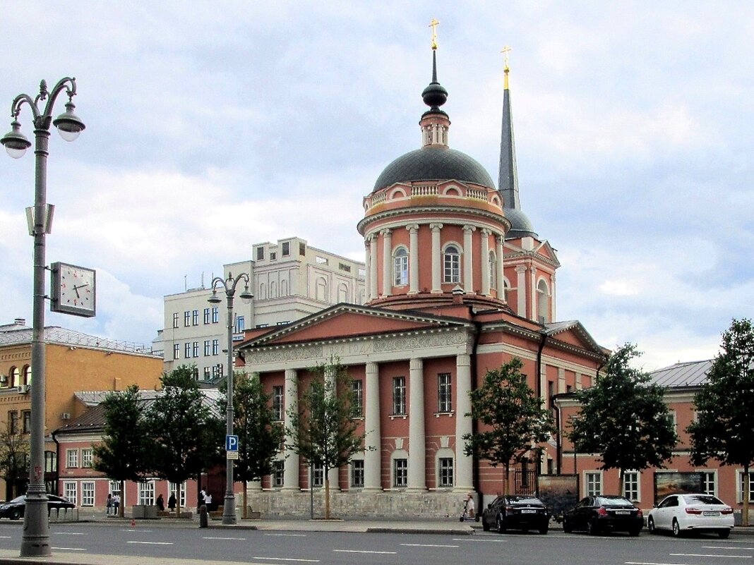 Храм Иоаонна Богослова под Вязом в Москве - Ольга Довженко