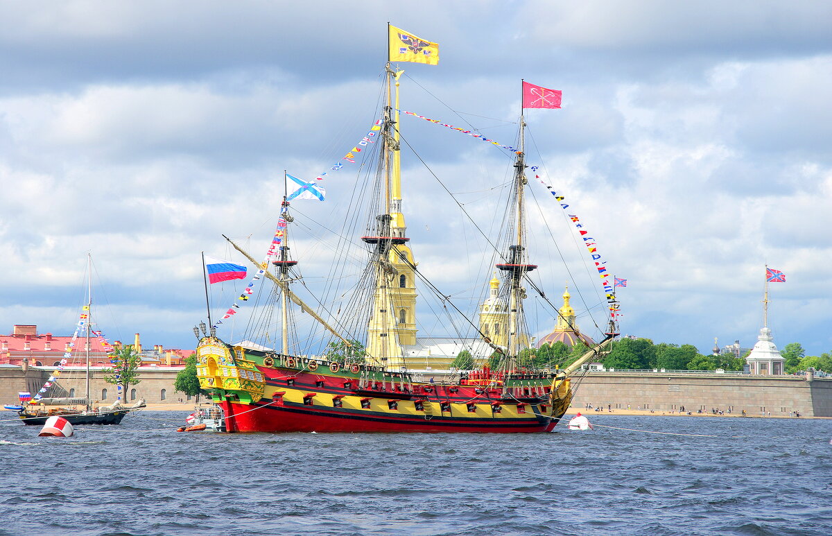 Воссозданный на исторической верфи первый российский линейный корабль XVI века "Полтава" - Валерий Новиков