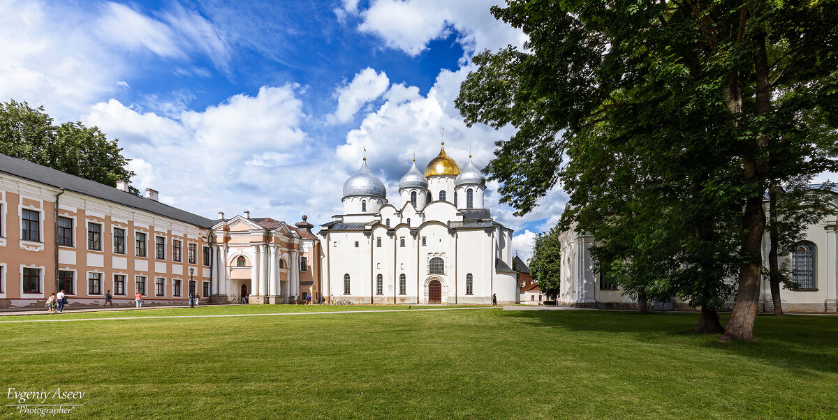 Новгородский Кремль. Софийский собор - Евгений 