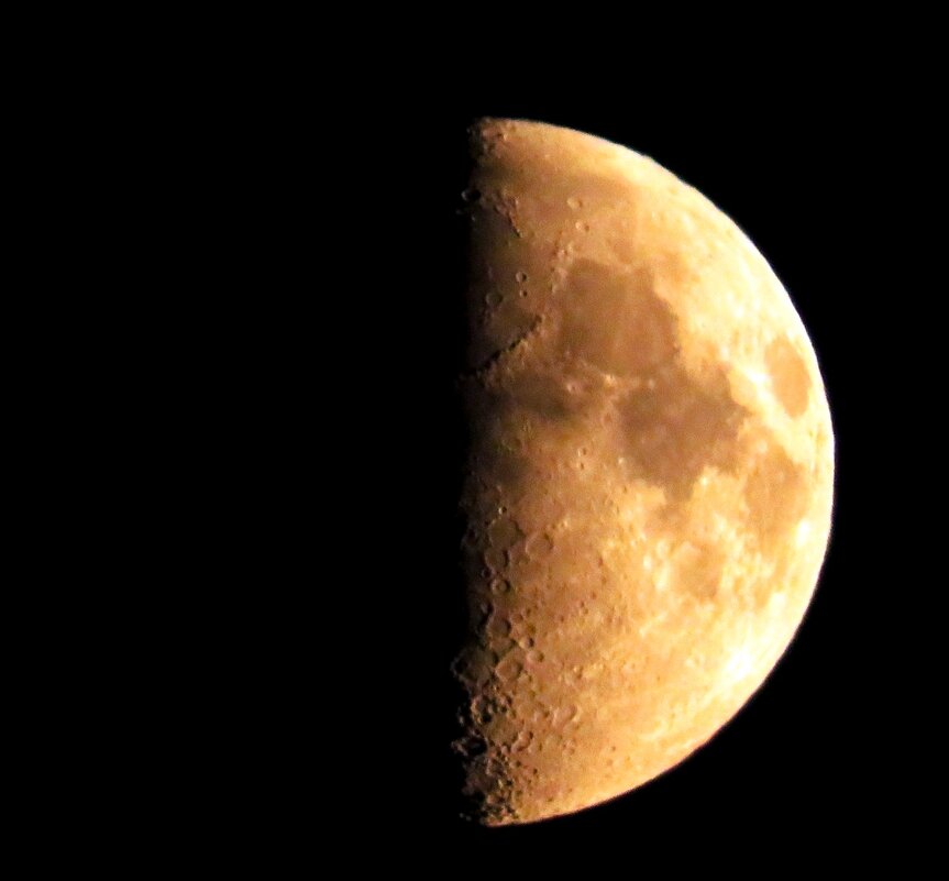 Половинка луны - Андрей Снегерёв