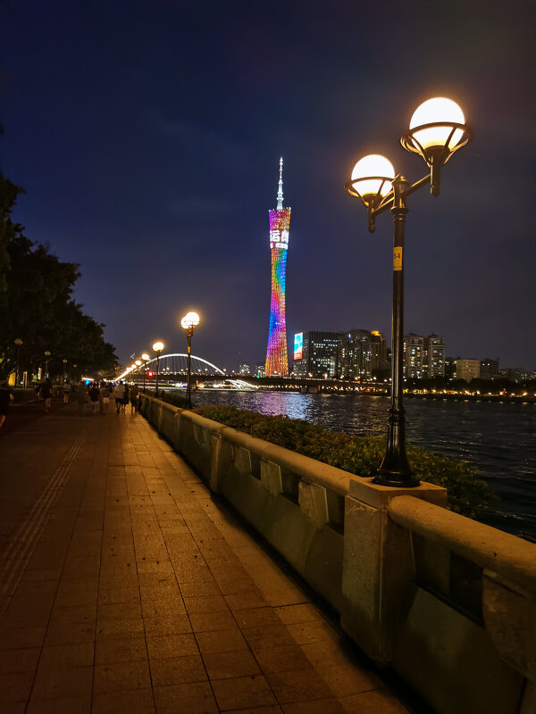 Кантонская башня, Гуанчжоу - Дмитрий 