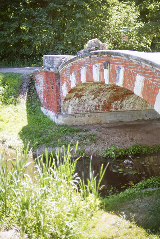 Мост в парке - sorovey Sol