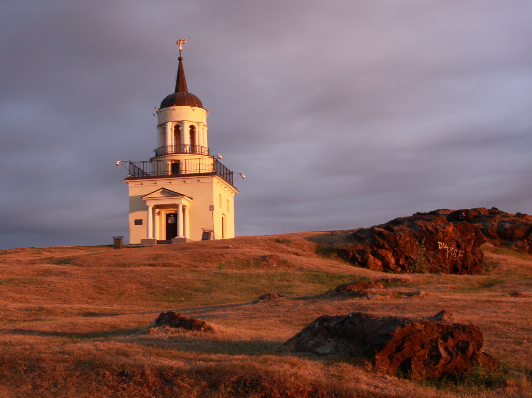 Сторожевая башня на Лисьей горе - Нэля Лысенко