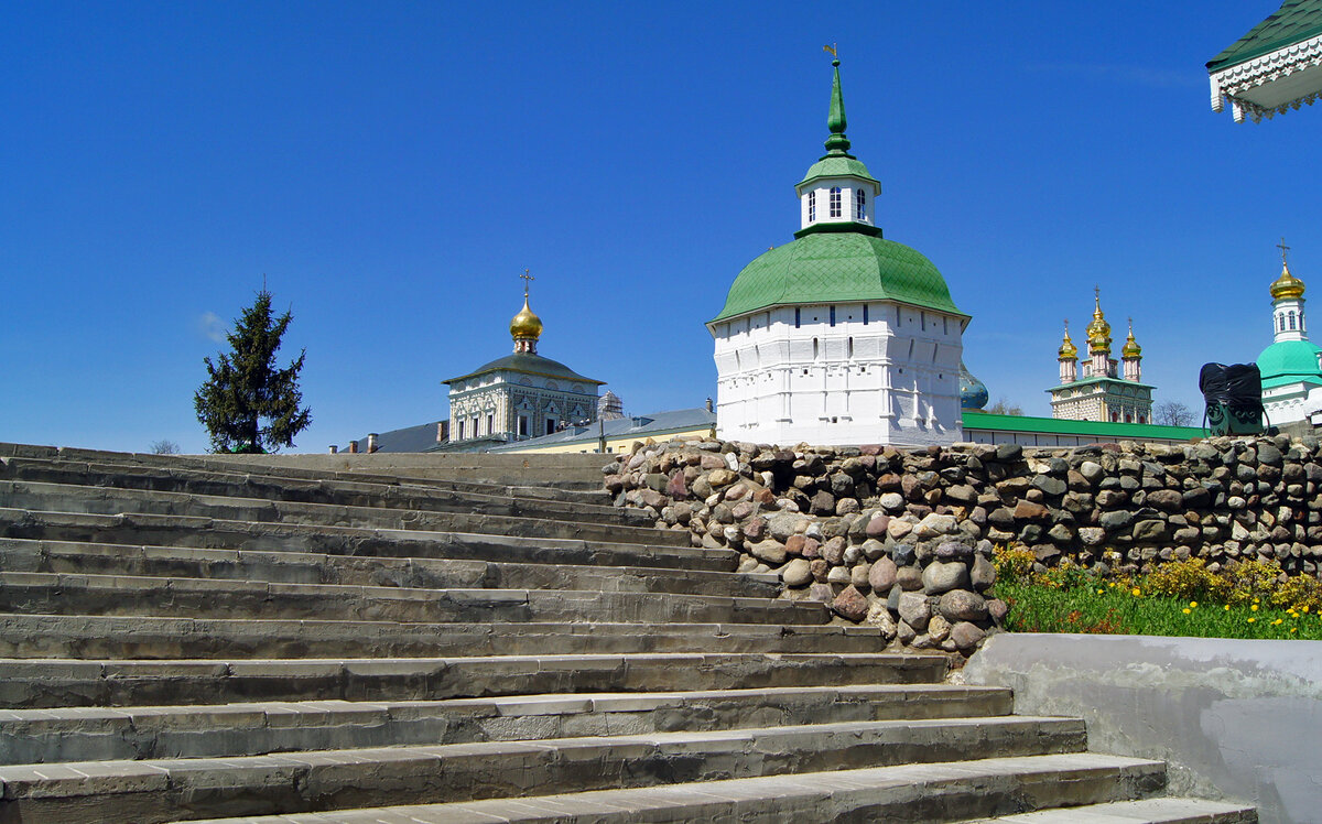 По дороге к Троице- Сергиевой Лавре - Елена Кирьянова