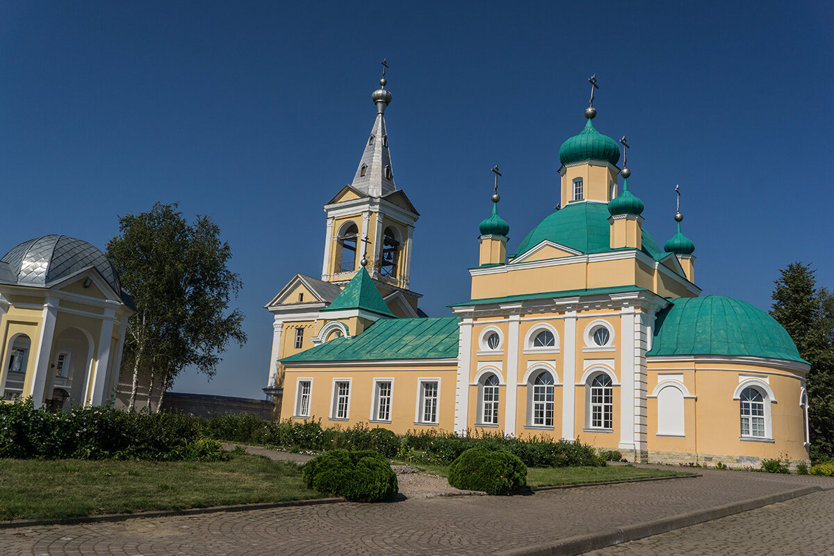 Введено-Оятский женский монастырь - Ирина Соловьёва