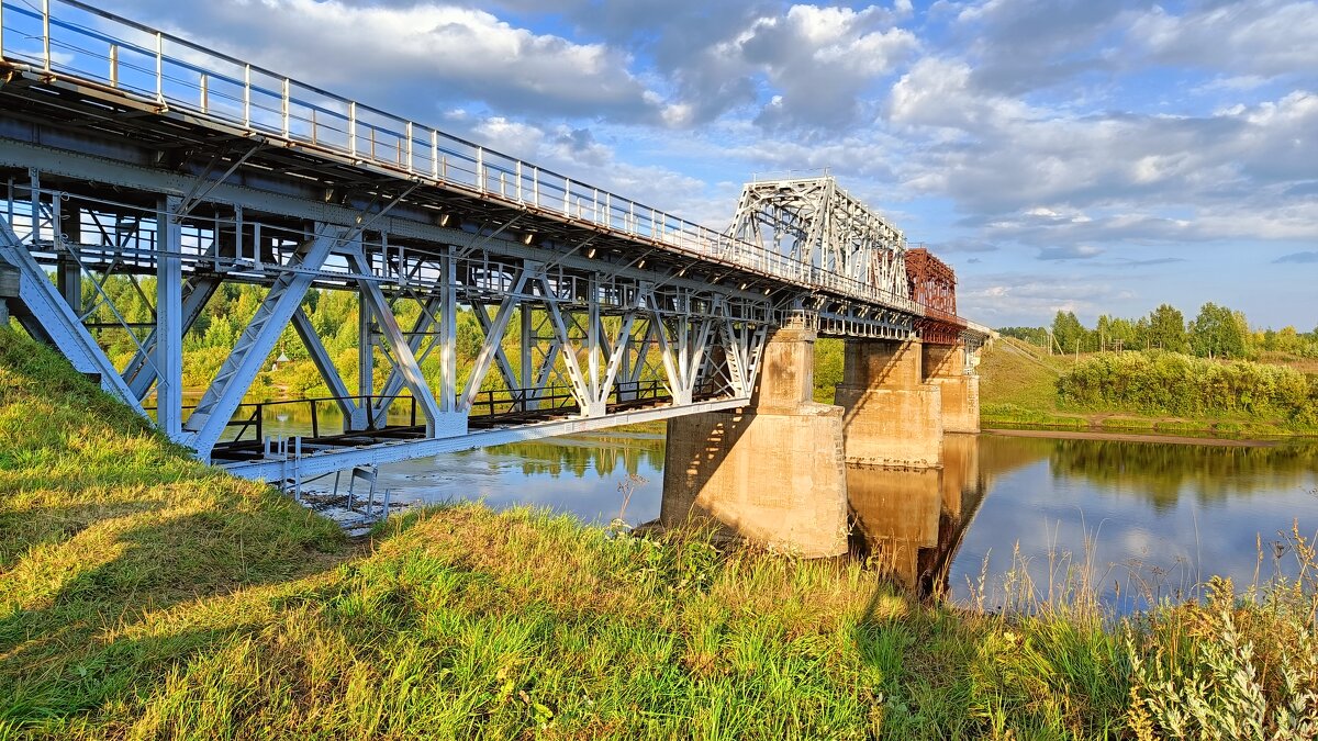 Мост - Александр Ульныров