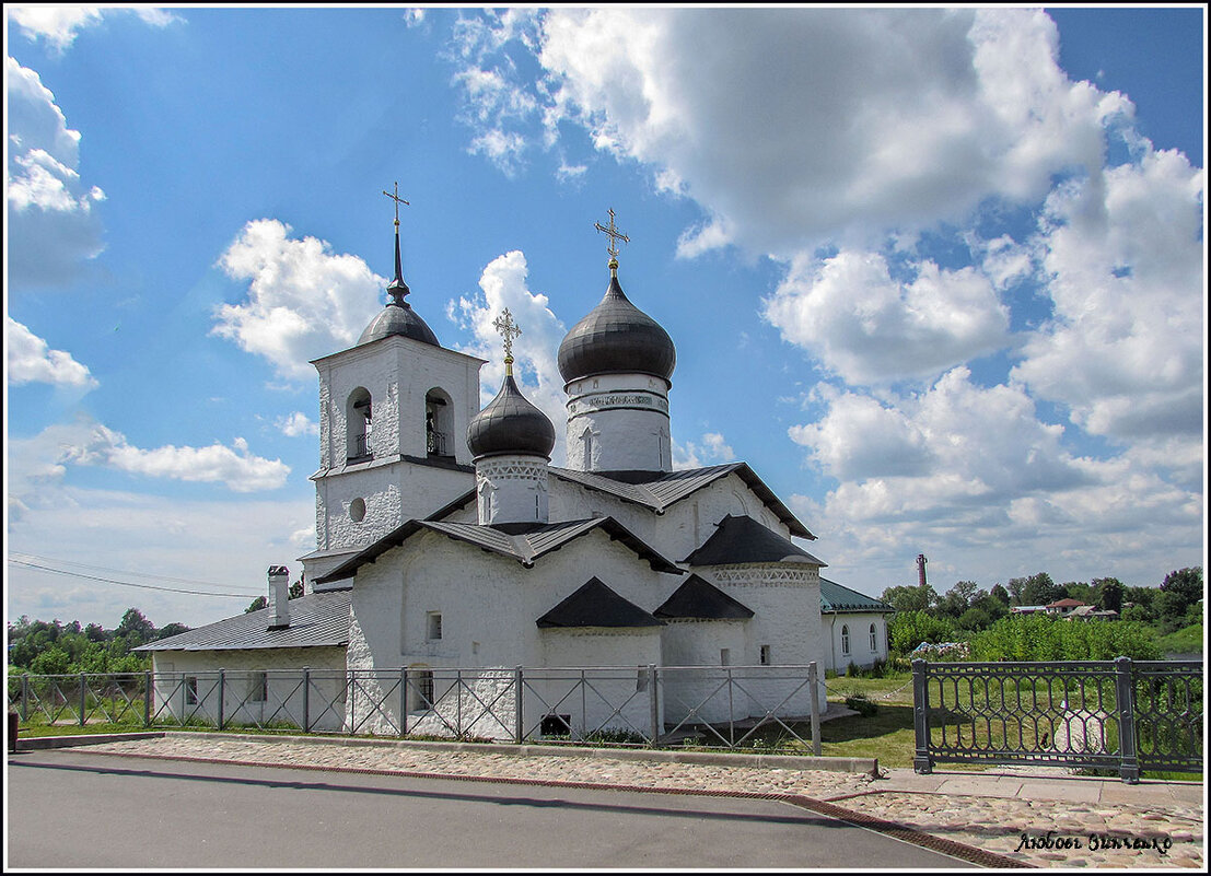 Храм Николая Чудотворца в г. Остров - Любовь Зинченко 