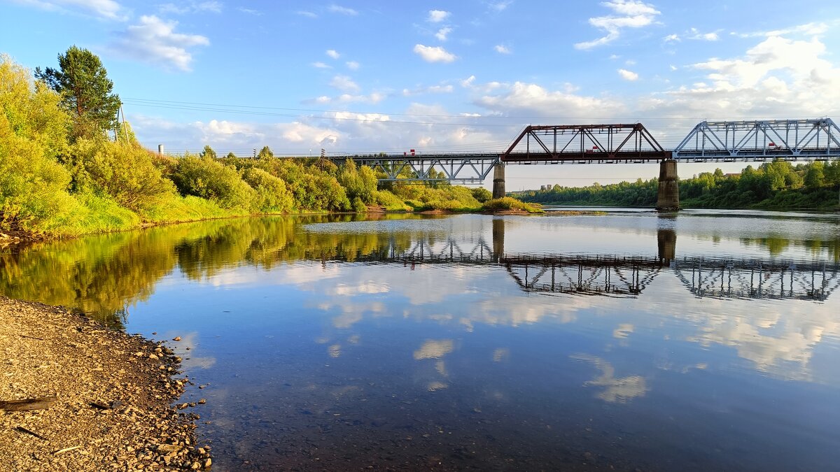 Река, мост - Александр Ульныров