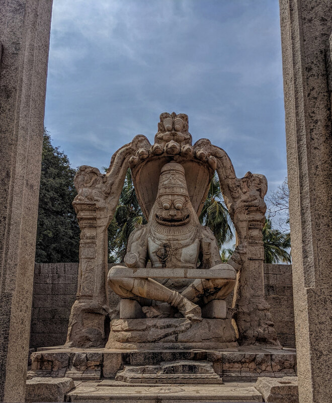 Статуя Нарасимхи Аватара, Хампи, Индия - Олег Ы