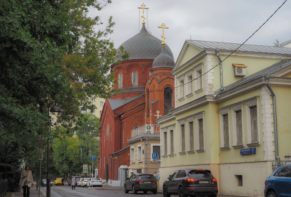 Уголок Москвы - юрий поляков