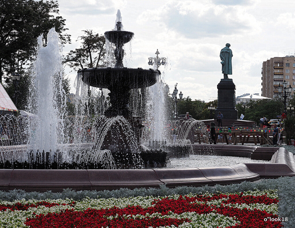 фонтаны в городе - Олег Лукьянов